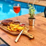 H.M.A. Hotel & Suites