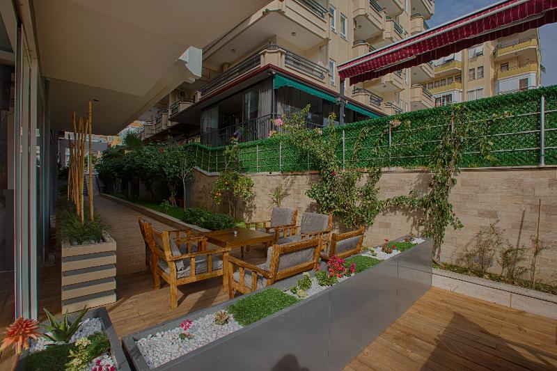 H.m.a. & 3* Alanya